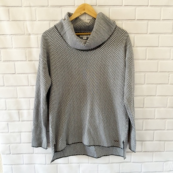 Calvin Klein cowl neck sweater Size Small - Picture 1 of 10